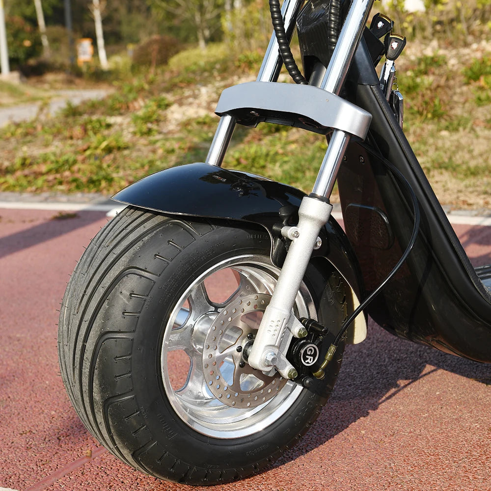 Three Wheel 3000W Off Road Mobility Scooter With Lithium Battery